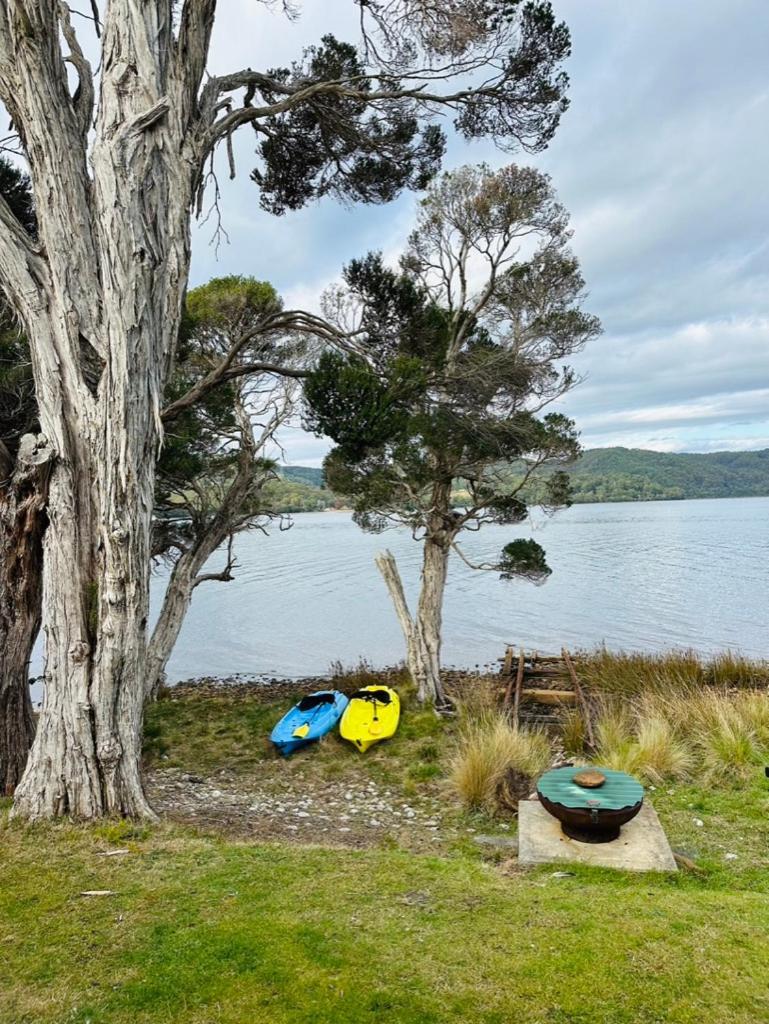 Salt Box Hideaway Apartment Strahan Luaran gambar